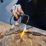 <a class="standard-btn default-btn" href="https://www.scuolemestieridarte.it/scuola/scuola-orafa-la-bulla-borgo-orefici-napoli-campania/">Scuola Orafa La Bulla – Borgo Orefici</a>